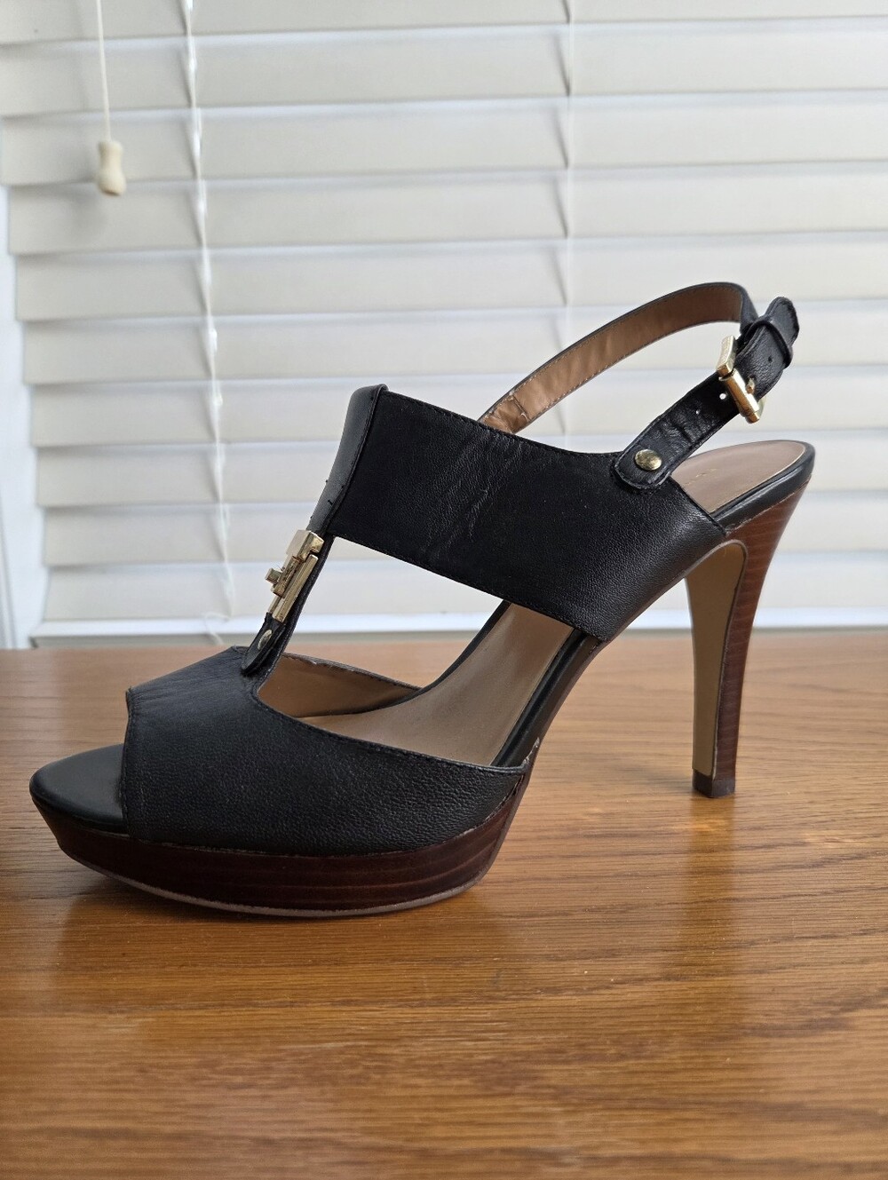 Tommy Hilfiger Black Platform Stacked Heels - Sz 8